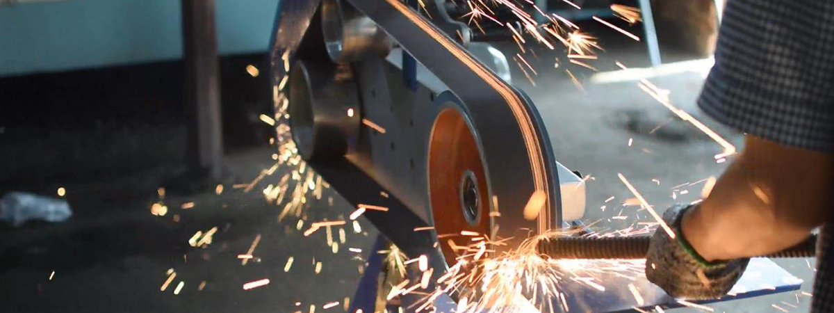 banner máy mài nhám giáp dây vòng