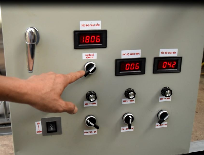 Bộ điều khiển máy đánh bóng bồn inox